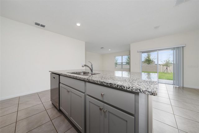 2756 GENTLE RAIN DRIVE, Davenport, FL 33837