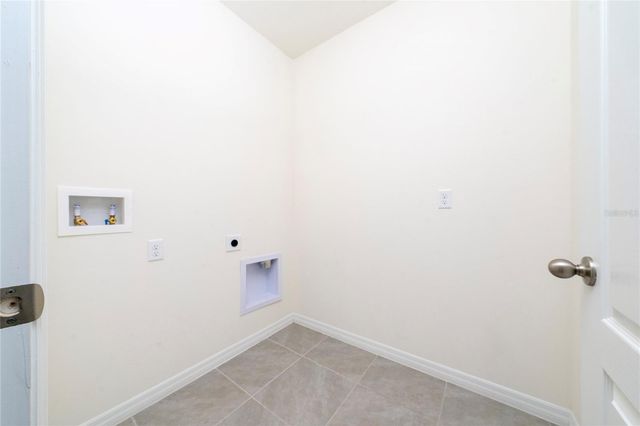 2756 GENTLE RAIN DRIVE, Davenport, FL 33837