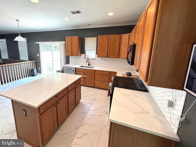 4978 MORRAINE ST, Waldorf, MD 20602