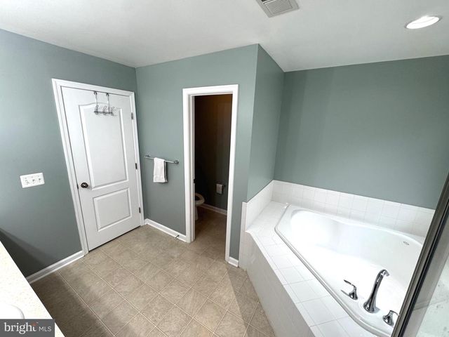 4978 MORRAINE ST, Waldorf, MD 20602