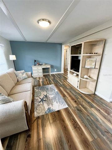 1811 PENNSYLVANIA AVENUE, Bradenton, FL 34207