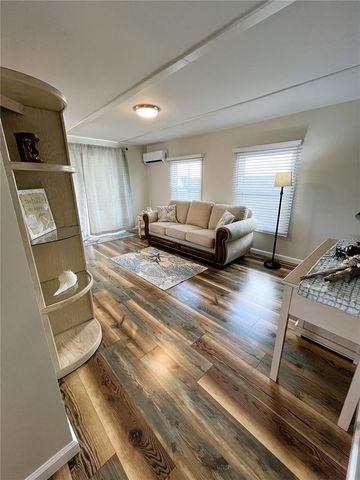 1811 PENNSYLVANIA AVENUE, Bradenton, FL 34207