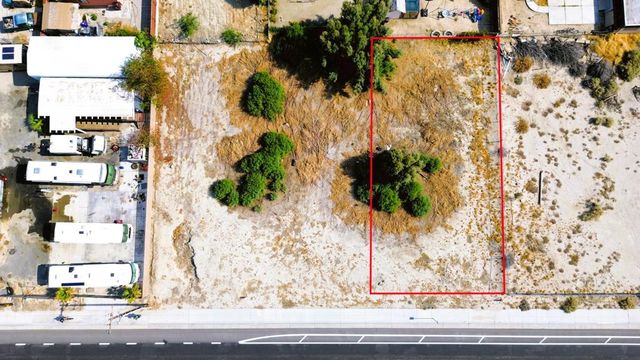 3 Ramon Road, Thousand Palms, CA 92276