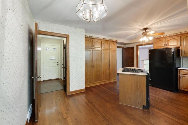 1216 S Lincoln Avenue, Park Ridge, IL 60068