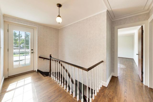 1216 S Lincoln Avenue, Park Ridge, IL 60068
