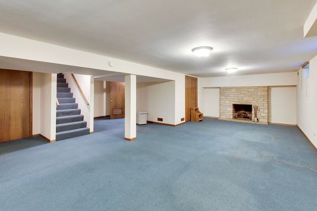 1216 S Lincoln Avenue, Park Ridge, IL 60068