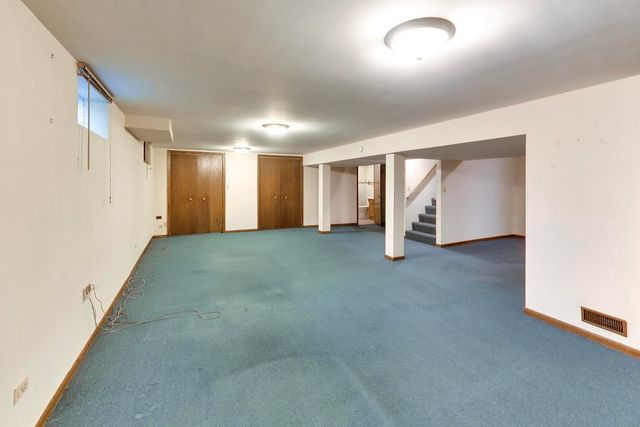 1216 S Lincoln Avenue, Park Ridge, IL 60068