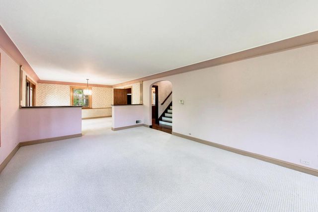 1216 S Lincoln Avenue, Park Ridge, IL 60068