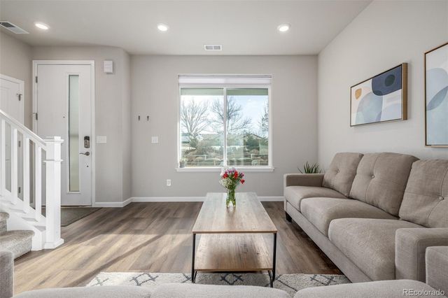 14933 E Belleview Drive, Aurora, CO 80015