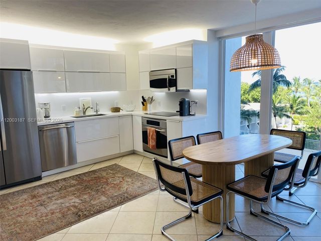 881 Ocean Drive 3E, Key Biscayne, FL 33149