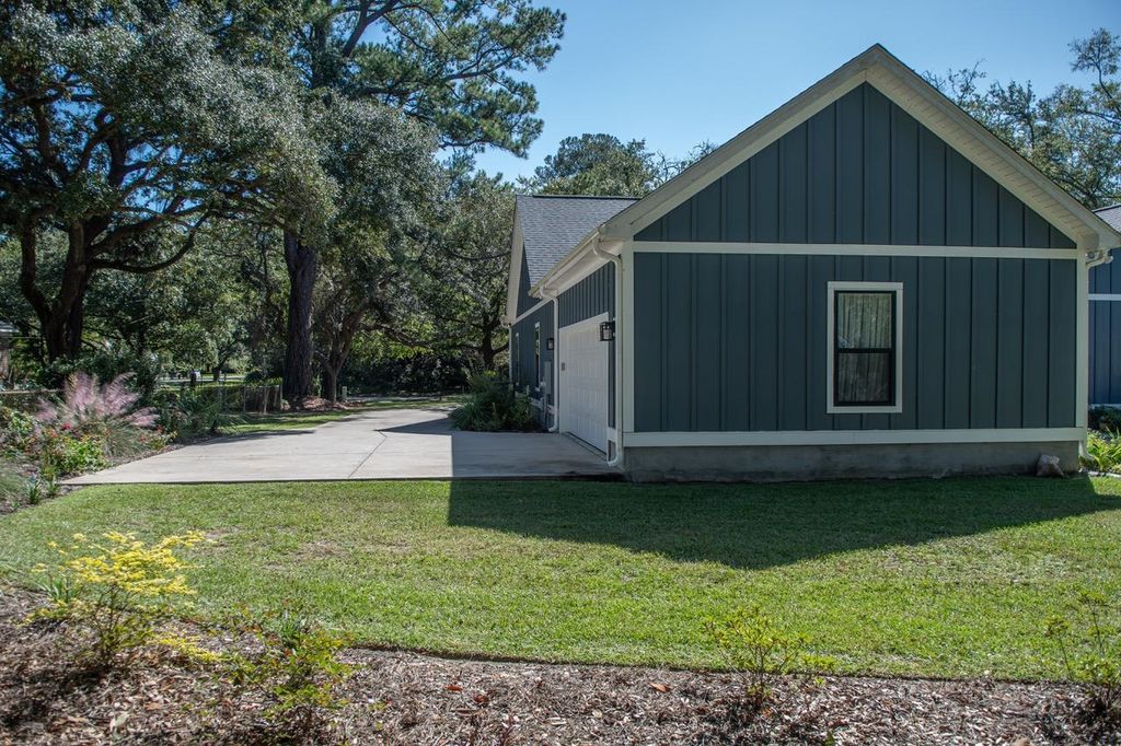 1000 Cuttino St., Georgetown, SC 29440 — photo 3