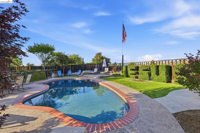 3309 Bluejay Dr, Antioch, CA 94509