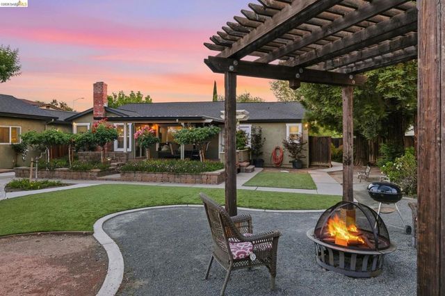 3309 Bluejay Dr, Antioch, CA 94509