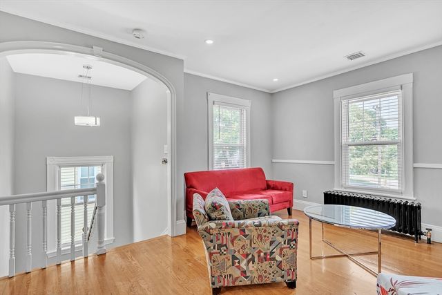 548 High St, Medford, MA 02155