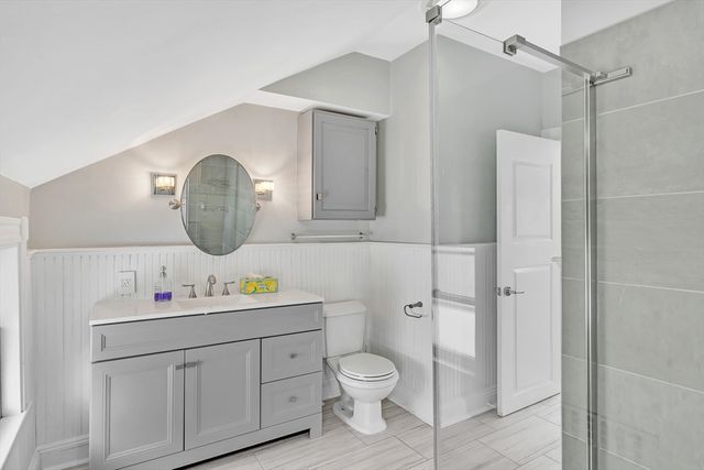 548 High St, Medford, MA 02155
