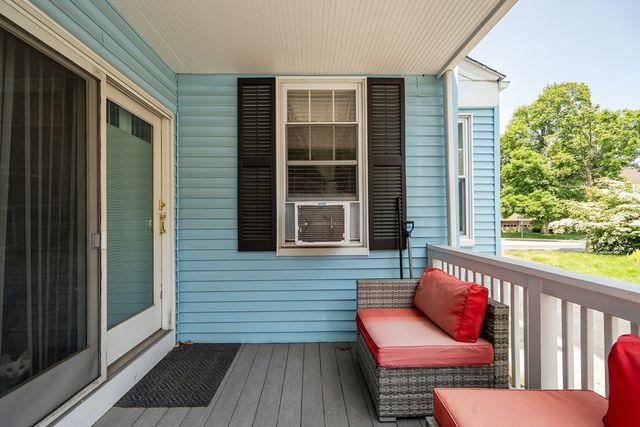 548 High St, Medford, MA 02155