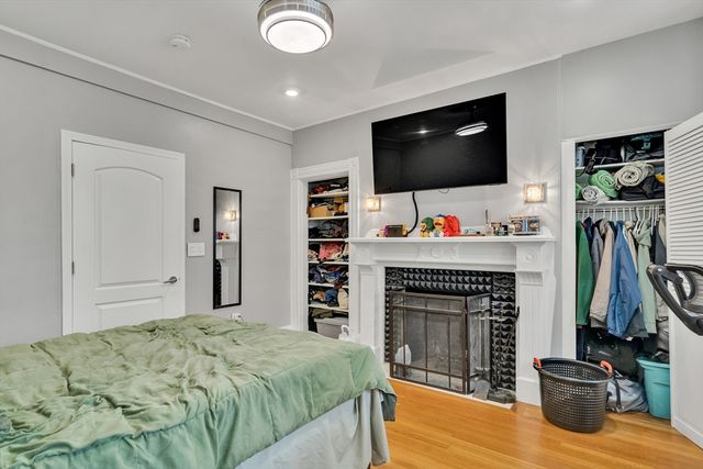 548 High St, Medford, MA 02155
