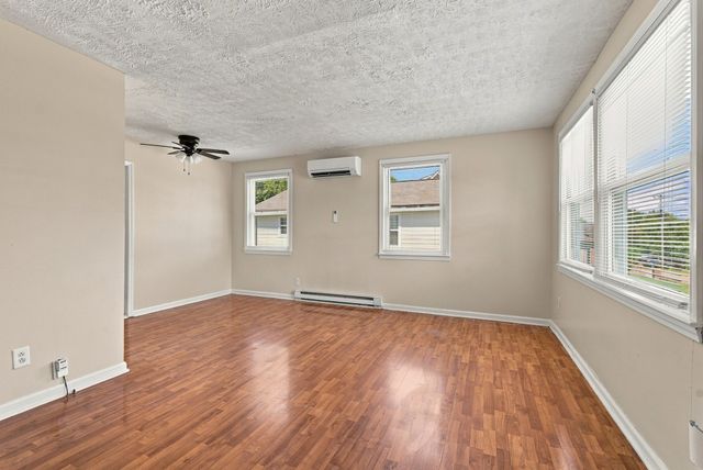 909 42nd Ave, N, Nashville, TN 37209