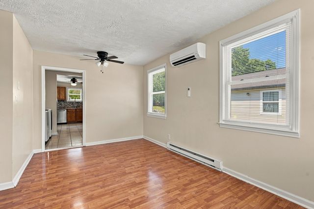 909 42nd Ave, N, Nashville, TN 37209