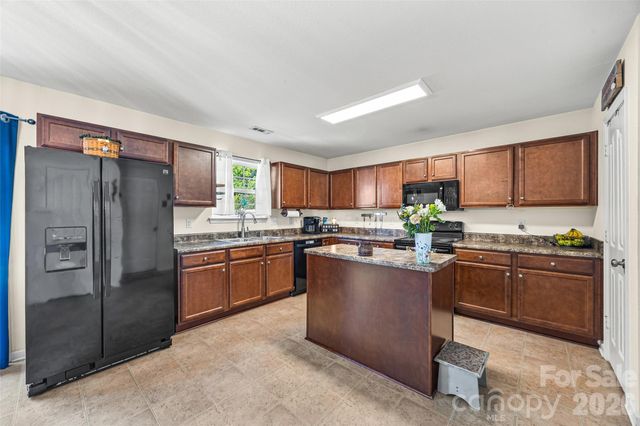707 Waterlemon Way, Monroe, NC 28110
