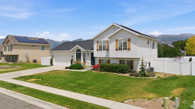 853 S 740 W, Lehi, UT 84043