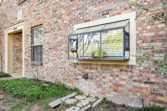 4514 Forestgate Circle, Arlington, TX 76017