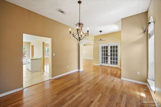 1441 Connemara Cir, Gulf Breeze, FL 32563