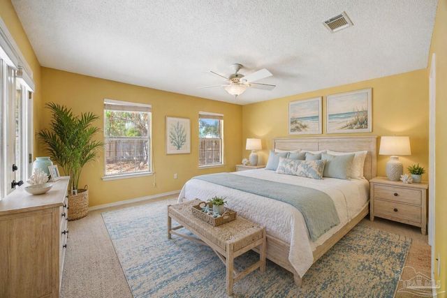 1441 Connemara Cir, Gulf Breeze, FL 32563