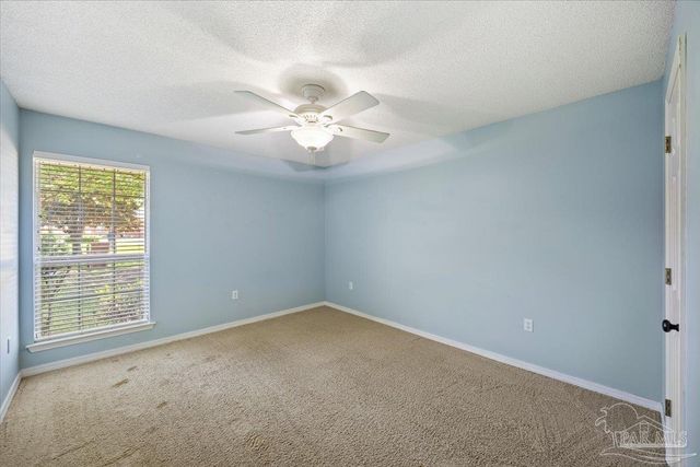 1441 Connemara Cir, Gulf Breeze, FL 32563