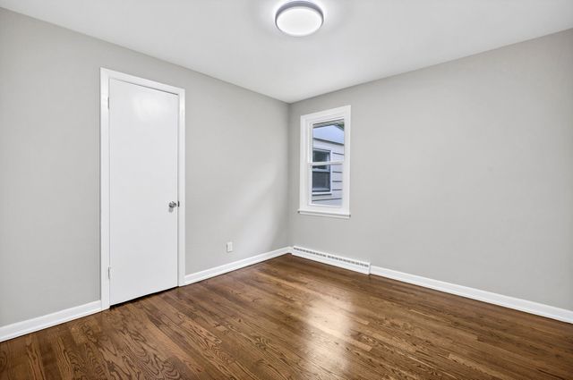 10274 W Ford Avenue, Beach Park, IL 60099