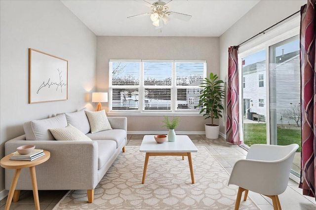 2708 Westwind Drive, Valparaiso, IN 46385