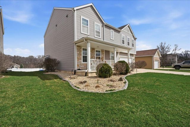 2708 Westwind Drive, Valparaiso, IN 46385