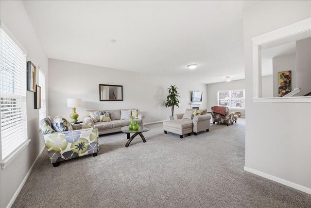 2708 Westwind Drive, Valparaiso, IN 46385