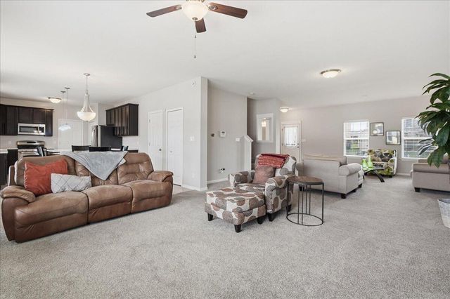 2708 Westwind Drive, Valparaiso, IN 46385