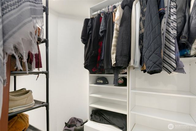 8215 1st Street SE, Lake Stevens, WA 98258