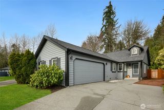 8215 1st Street SE, Lake Stevens, WA 98258