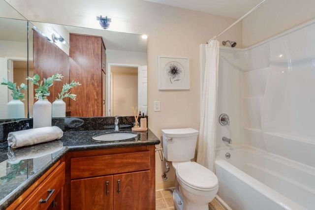 606 Millich Drive B, Campbell, CA 95008