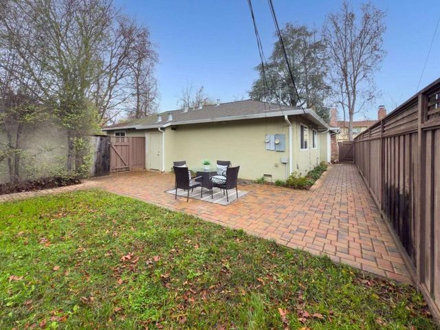 606 Millich Drive B, Campbell, CA 95008