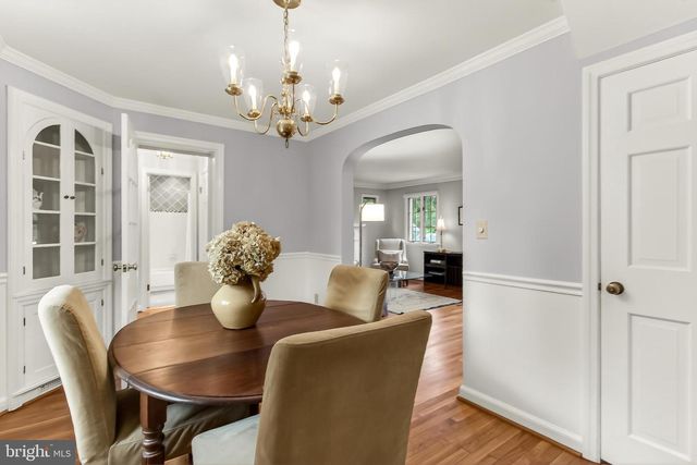 809 ENDERBY DR, Alexandria, VA 22302