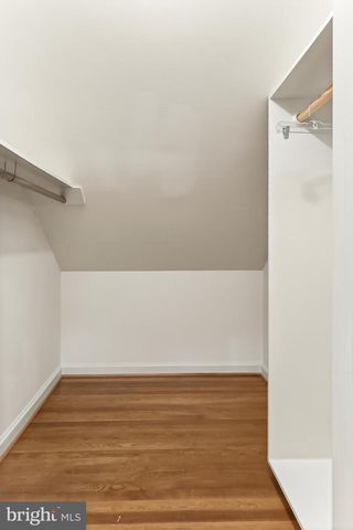 809 ENDERBY DR, Alexandria, VA 22302