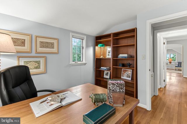 809 ENDERBY DR, Alexandria, VA 22302