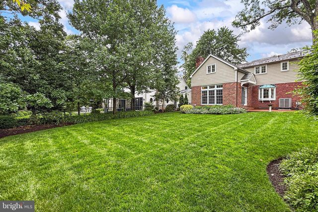 809 ENDERBY DR, Alexandria, VA 22302