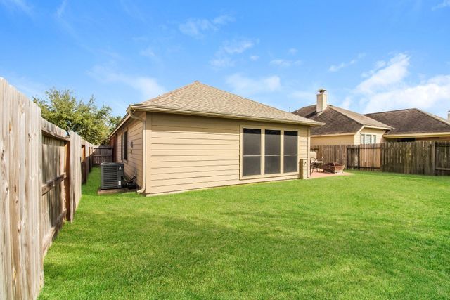 867 Sierra Brook Lane, League City, TX 77573