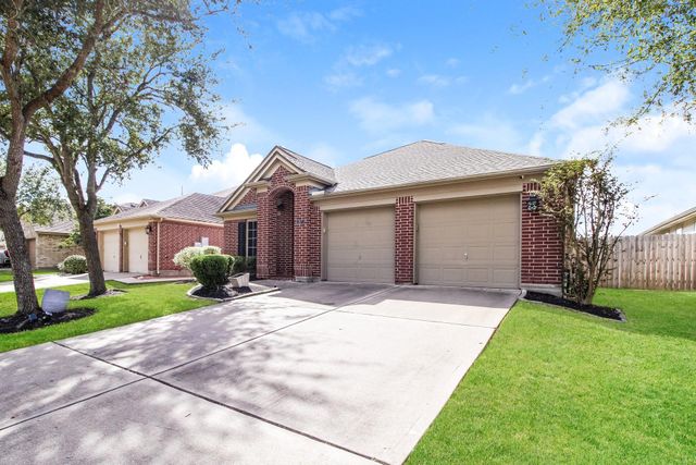 867 Sierra Brook Lane, League City, TX 77573