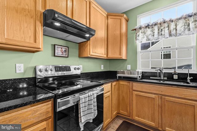 229 PARK GATE DR SE, Leesburg, VA 20175