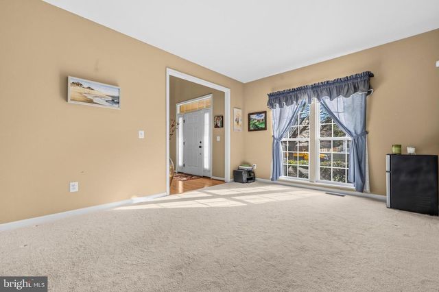 229 PARK GATE DR SE, Leesburg, VA 20175