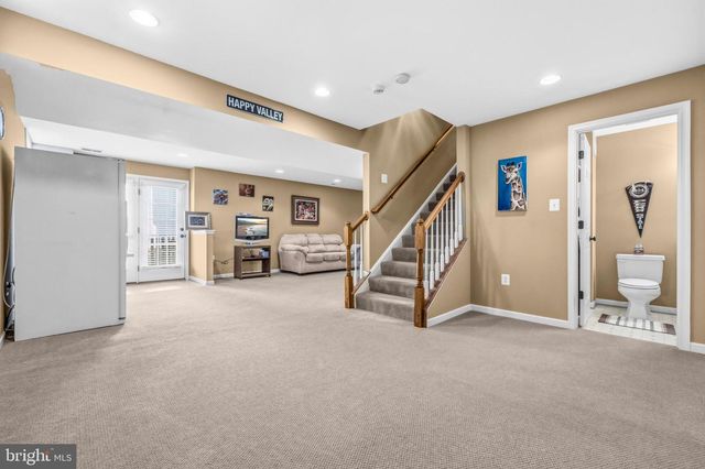 229 PARK GATE DR SE, Leesburg, VA 20175