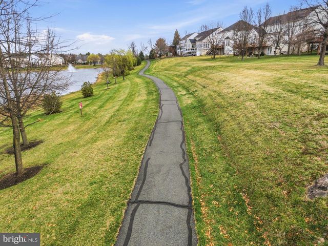 229 PARK GATE DR SE, Leesburg, VA 20175