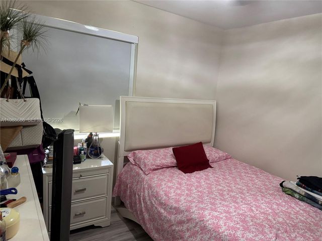 52 E 50th Place, Hialeah, FL 33013