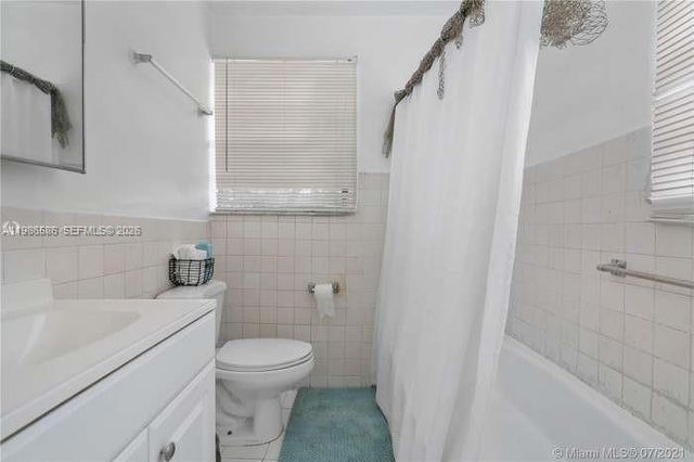 52 E 50th Place, Hialeah, FL 33013